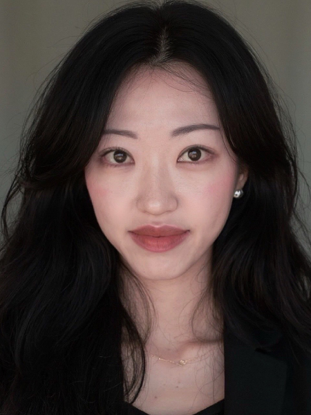 Dr. Bella Lee